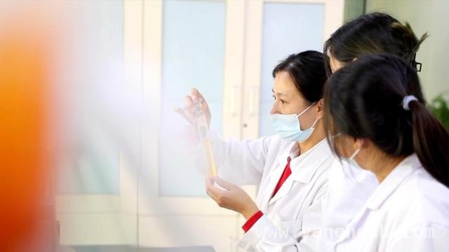 江苏无锡：多举措为民营企业开启发展新通道 北京智能驾驶研发：一线闪耀创新智慧之光