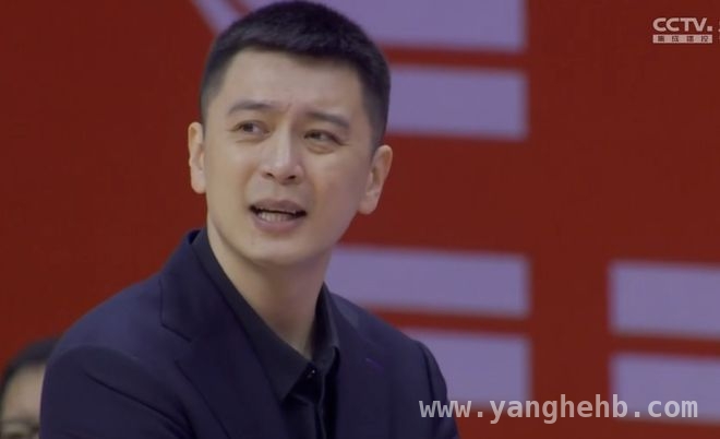 CBA常规赛仅剩5场，各队排名大洗牌，战局悬念迭起！ CBA冲刺时刻：多支强队状态各异，季后赛格局初现端倪！