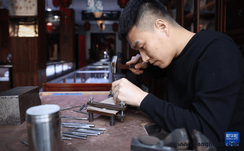 孙朋：在营口老世兴银楼续写银饰传奇 营口老世兴银楼，看孙朋如何雕琢银饰梦想