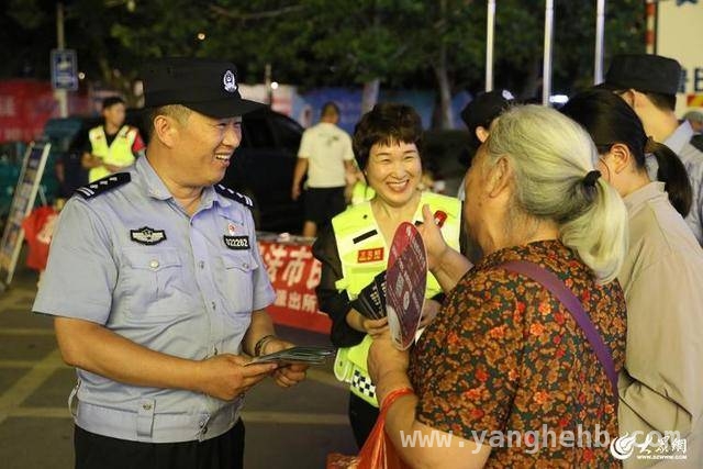 科技与全民力量齐上阵，胶州构建强大反诈防护网，胶州：以创新之钥开启全民反诈新征程