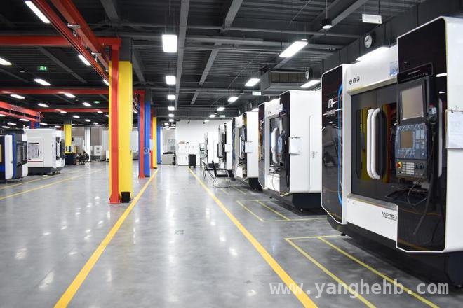 揭秘中科微精：从飞秒激光到产业链自主可控 中科微精：以飞秒激光之力突破“卡脖子”技术