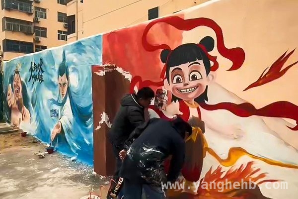 弘道社区：“哪吒”墙绘焕新墙面，传统文化魅力尽显，电影〈哪吒〉墙绘落地弘道社区，开启社区文化新风景