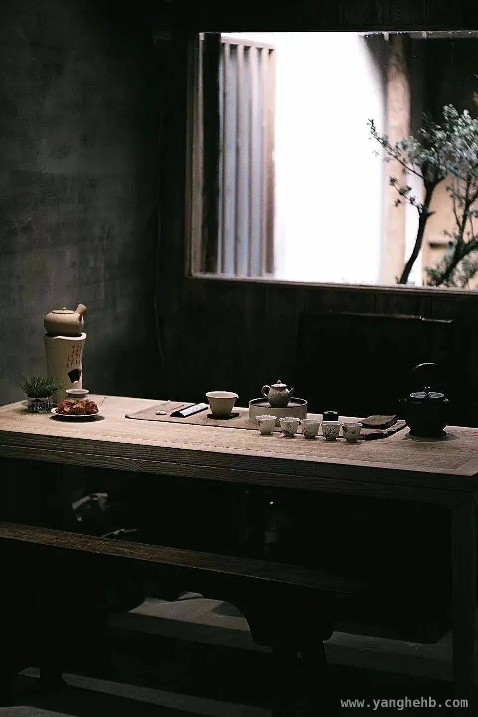从自然与旧物中感受古今同契的情韵，自然与长物：镌刻在时光里的诗意篇章