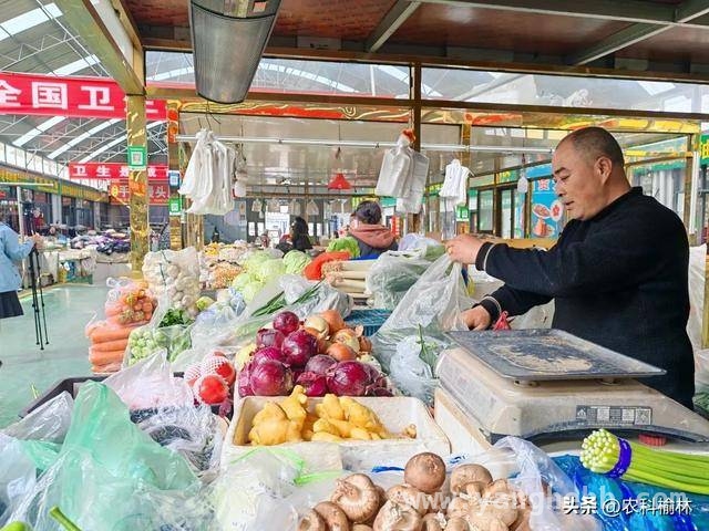 榆阳区投入资金改造市场，环境升级商户顾客皆欢喜