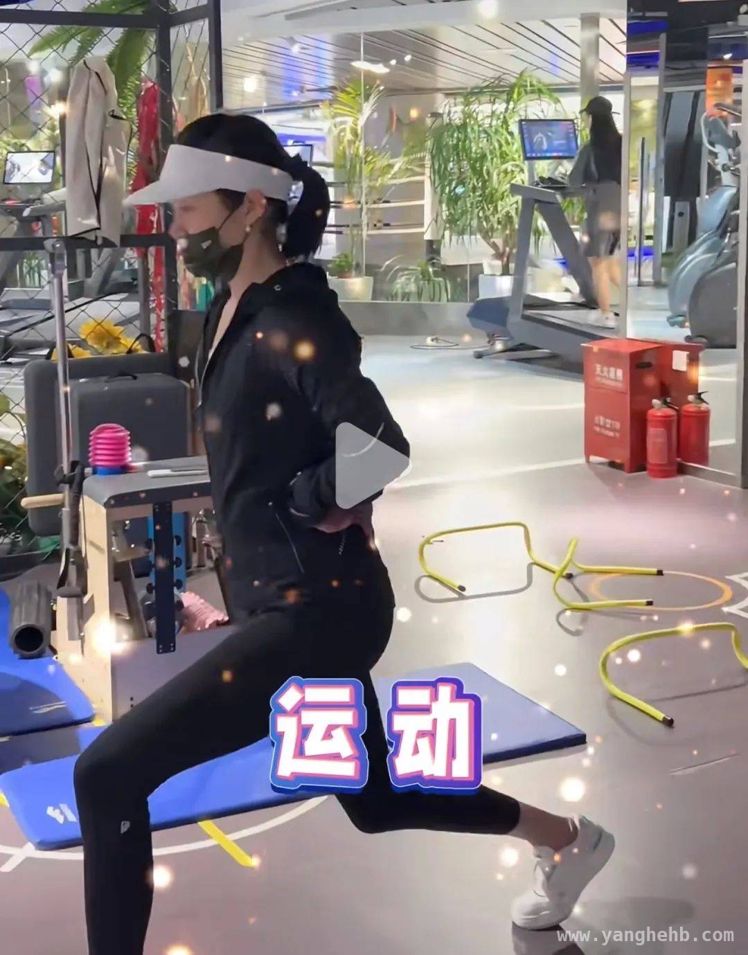 关晓彤造型屡遭吐槽，合作近十年的造型师能否“逆袭”？