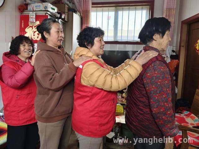 “一节操一堂课一餐饭”，上马街道文化滋养社区生活 文化“两创”在行动，上马街道点亮社区温情