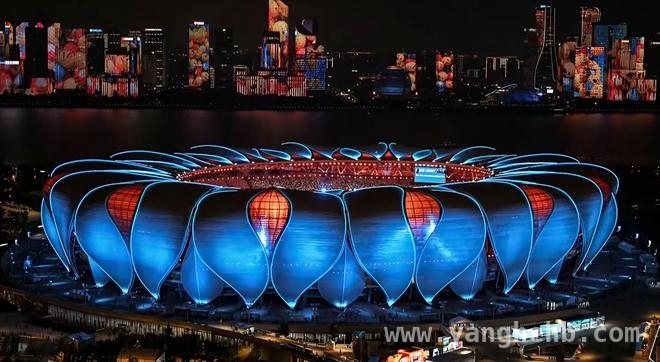 国足中澳之战：塞尔吉尼奥或成关键先生，中澳之战：中国队主场能否扭转乾坤？