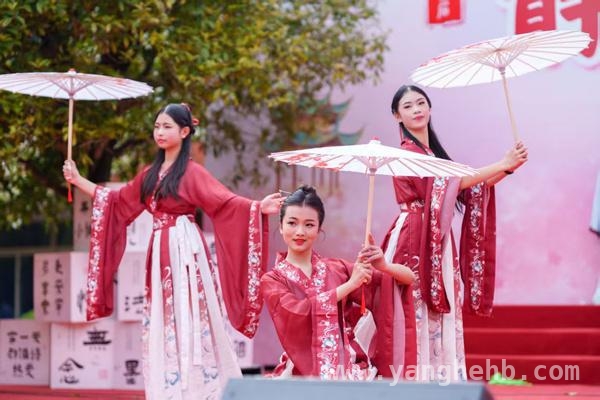 重庆一中寄宿学校大型活动：用诗歌吟唱串联中华五千年历史，3月20日！重庆一中寄宿学校带你穿越五千年历史文化盛宴
