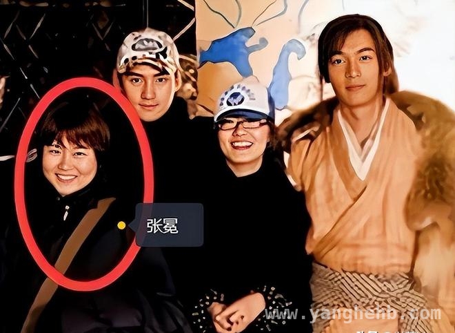 薛佳凝与胡歌：爱情遗憾后，各自走向心灵归宿，从荧幕英雄到公益先锋，胡歌的华丽转身