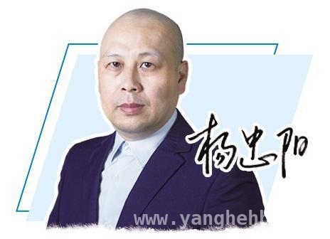 新能源快充争议，揭开车市营销虚假繁荣的面纱，新能源快充噱头背后：车市营销浮夸风亟待刹车