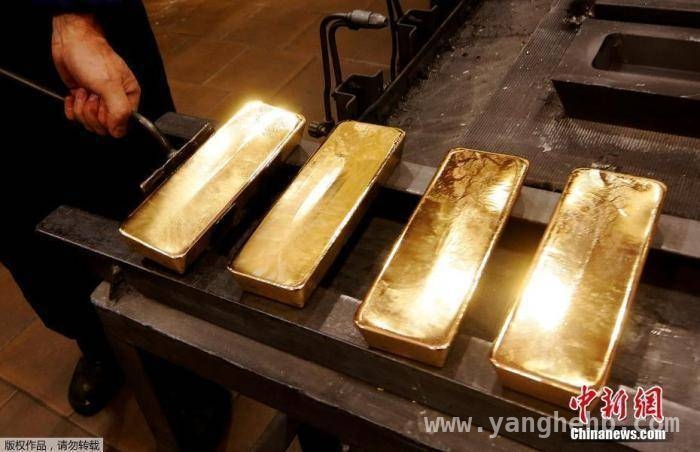 3月黄金市场：价格狂飙与银行调整背后的投资警示 黄金价格“狂飙”，银行积存金业务调整，投资风险需警惕