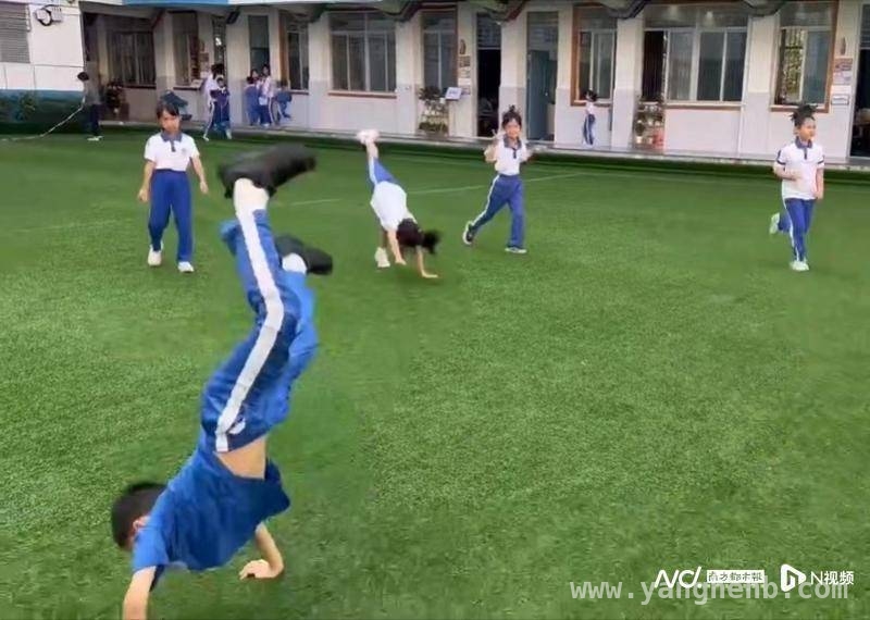 “课间15分钟”：活力回归，学校和老师如何适应？ “课间15分钟”：孩子撒欢背后的隐忧与应对