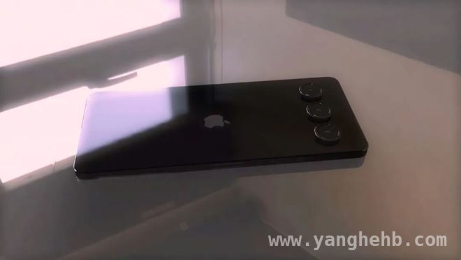 苹果新畅想：iPhone17ProMax概念机外观与配置揭秘，当苹果遇上大胆设计：iPhone17ProMax概念机震撼登场