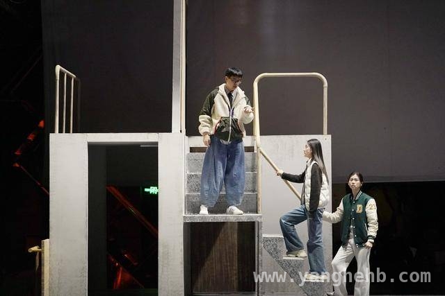 探秘北京杂技团音乐剧〈扶摇直上〉背后的故事