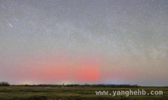 3月22 - 23日，黑龙江多地邂逅绝美极光奇景，梦幻极光：3月黑龙江多地惊艳绽放