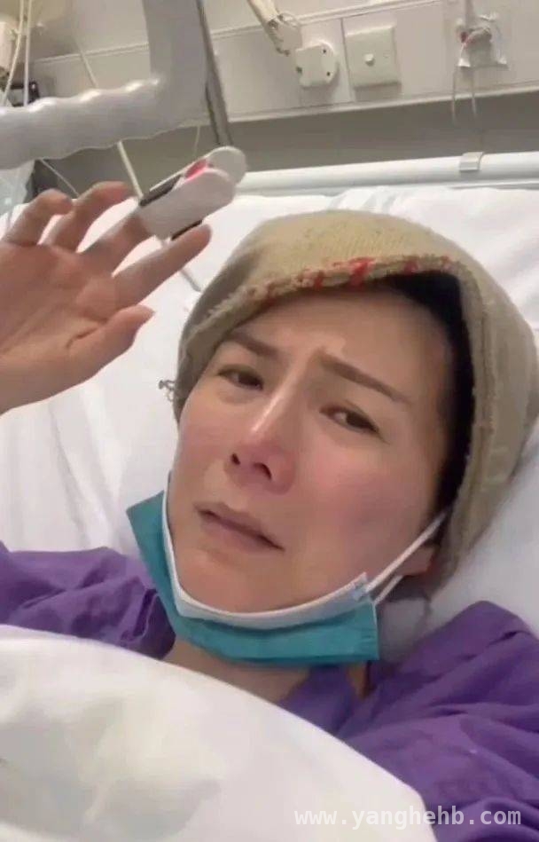 惊！前港姐吴忻熹乳腺癌复发住院，乳腺癌发病率激增引关注，49岁前港姐季军乳腺癌复发病情告急，乳腺癌防治刻不容缓！