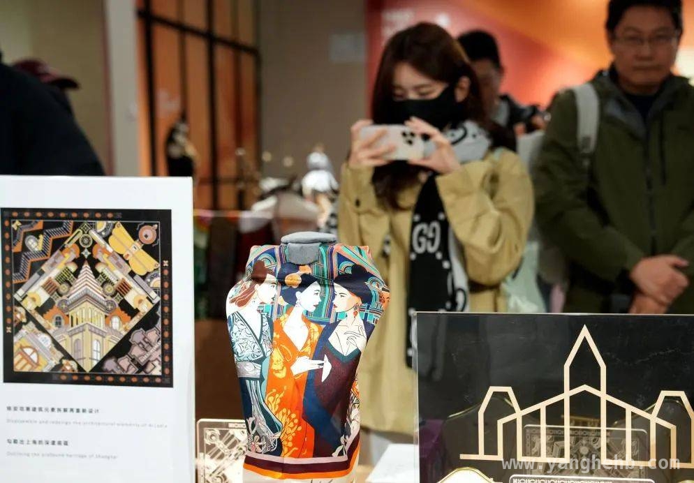 2025 AWE展会开幕，AI引领家电消费新潮流，促消费方案前景可期，2025家电消费盛会启幕，促消费方案共筑消费新篇章
