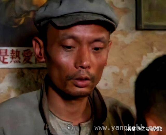 从养猪小伙到影帝：葛优的传奇演艺人生，葛优：从拒绝表演到姜文“情书”相邀的逆袭之路