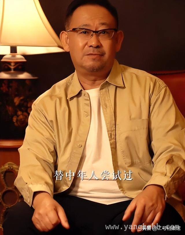 从养猪小伙到影帝：葛优的传奇演艺人生，葛优：从拒绝表演到姜文“情书”相邀的逆袭之路