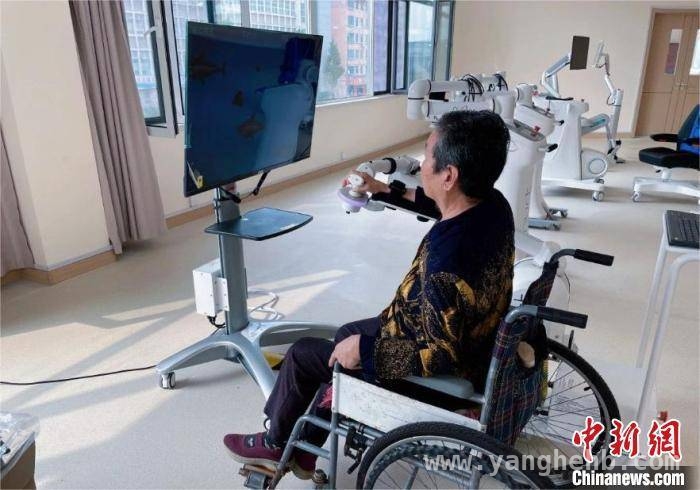 探索医养结合之路，山东为老年群体打造优质服务体系，山东发力医养结合，引领全国老年健康服务新潮流
