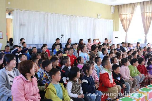 西安演艺集团青年团走进幼儿园，开启戏曲文化奇妙之旅