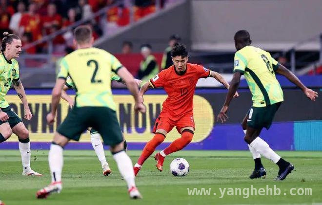 杭州“大莲花”留下遗憾，国足0∶2输球告别直通世界杯