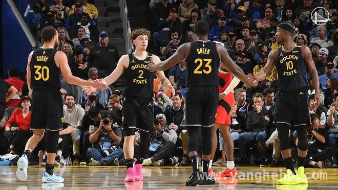 勇士威慑力十足，西部诸强避之不及！ NBA西部冲刺阶段：球队集体“摆烂”，谁能突出重围？