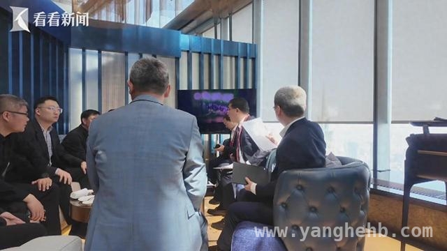 上海全球投资促进大会：区长“营业”开启招商新体验 上海招商新玩法：区长当“店长”，产业生态引企业