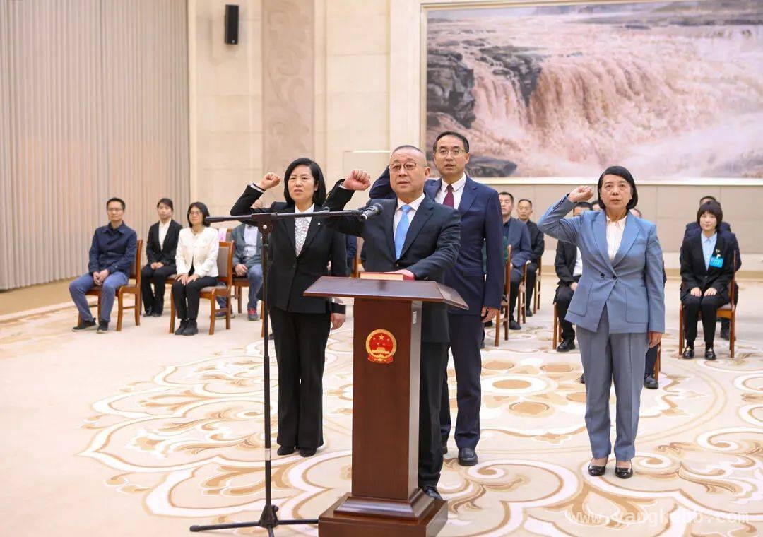聚焦！陕西省十四届人大常委会十五次会议闭幕，任免与决策并行