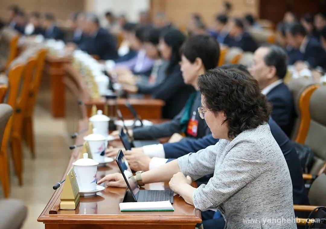 聚焦！陕西省十四届人大常委会十五次会议闭幕，任免与决策并行