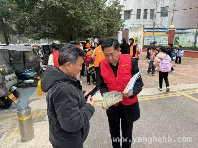 建信人寿平顶山中支多举措开展金融宣教，守护大众金融安全，建信人寿平顶山中支：金融宣教进万家，共筑美好生活防线