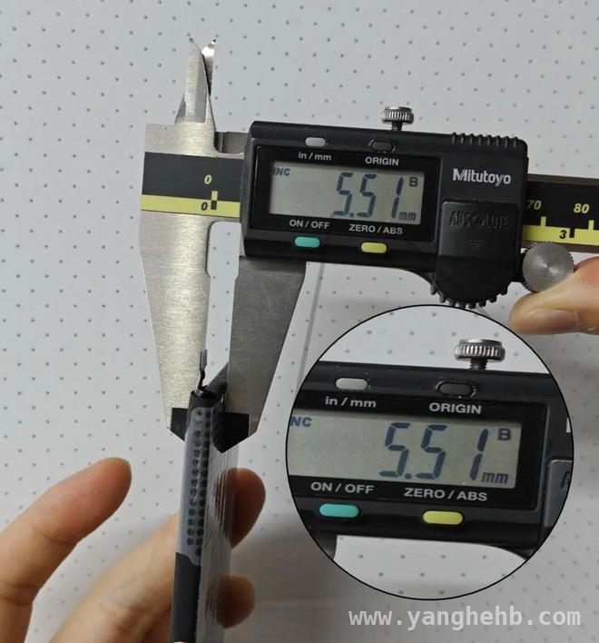 手机轻薄化浪潮来袭，iPhone 17 Air能否脱颖而出？，iPhone 17 Air引发轻薄风暴，手机市场格局将变？