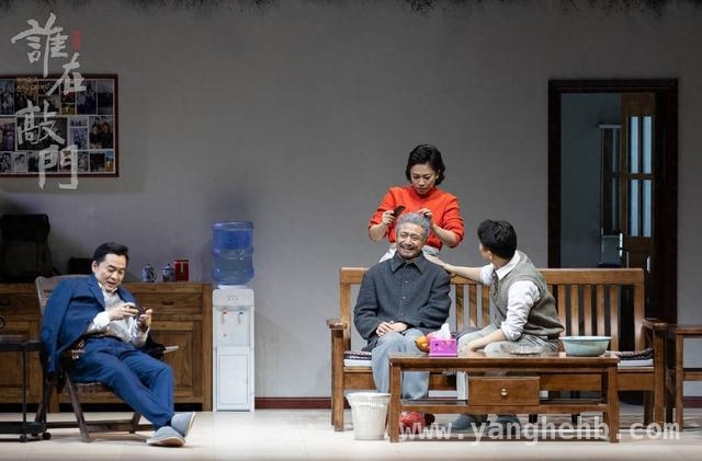 谁在敲门登陆成都，带你感受城乡变革的土地史诗
