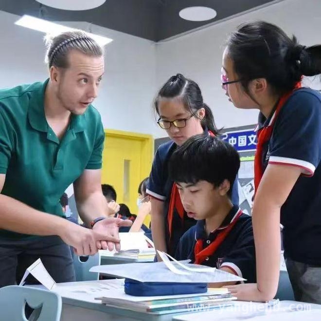 从传统厂房到现代化校园，这所学校的蝶变太牛了！，老厂房变身未来学府，教育创新惊艳来袭！