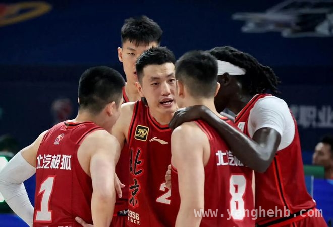 从核心到替补，方硕低迷拖累北京队