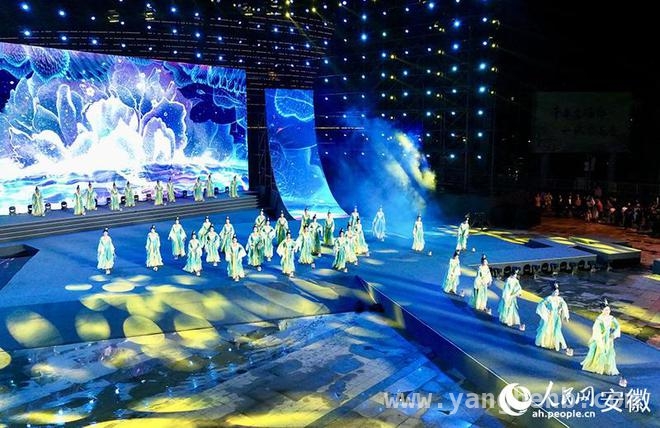 4. 第30届砀山梨花节来袭，开启春日梦幻之旅！，5. 砀山梨花节盛大开场，共赴生态与产业的蓬勃之约！