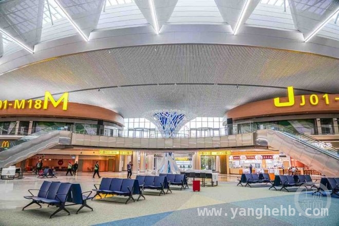 重庆江北国际机场T3B航站楼试运行，开启新出行篇章