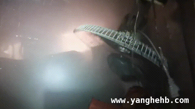 外卖骑手一声喊，浙江炸鸡店火灾危机化解