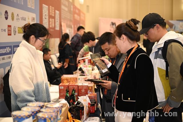 聚焦全品类对接，2025私域直播大会为河南电商注入新动能 华播会引领私域直播大会，助力品牌与地方经济双腾飞