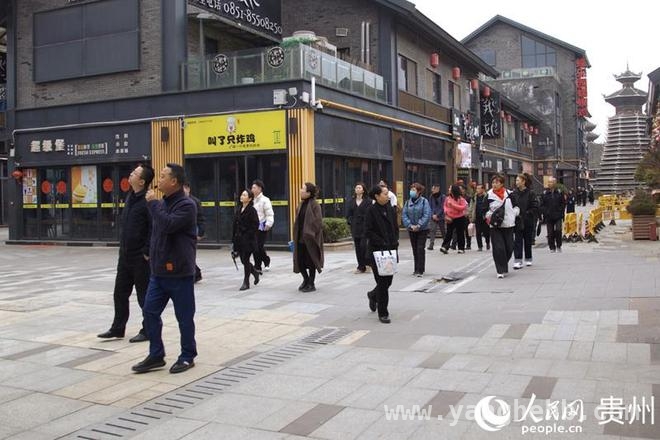 3月28日！多彩贵州城与老字号协会战略合作开启旅游新篇