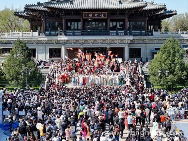 大明湖畔花朝盛启，济南邀您共赴春天之约