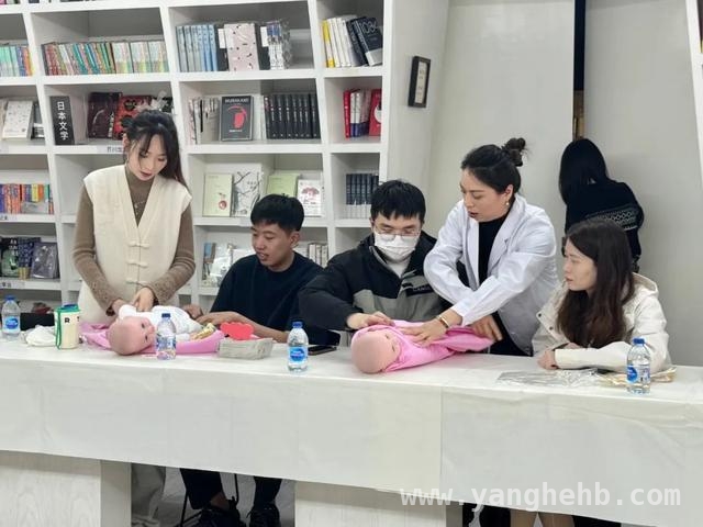 “育见未来”项目启动，多维度赋能准爸妈育儿之路，松江区育儿沙龙开启，孕爸妈收获满满育儿干货