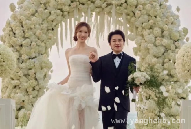 王祖蓝十年婚姻“结束”悬念，真相暖哭网友 王祖蓝搞事情！宣布婚姻结束原来是这场浪漫之旅