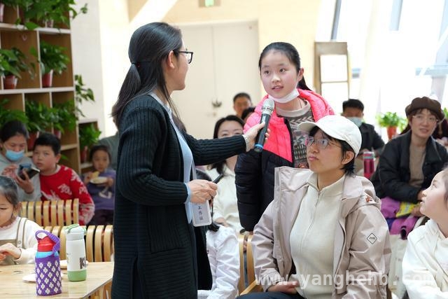 “商都沙龙”借玉解读妇好多重身份与传奇，玉中窥妇好：从战场到生活的立体形象