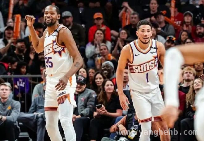 2025年NBA常规赛收官，西部战况扑朔迷离，流量大队命运几何？ NBA常规赛收官：西部战局悬念迭起，流量大队谁能突出重围？