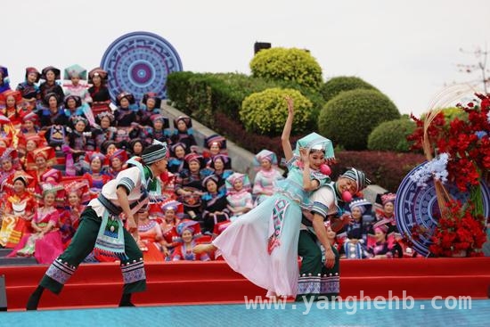 武鸣三月三：传统与现代交织的文旅盛会 武鸣三月三民俗活动，开启一场视听食娱的奇妙之旅