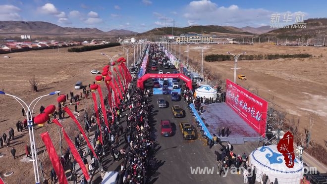 玉龙沙湖：越野人的争霸战场，极限运动的狂欢派对，2025 赤峰首场文旅体赛事，玉龙沙湖越野赛激情上演