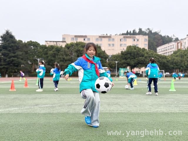 仁怀中小学大课间活动，为学生成长注入活力