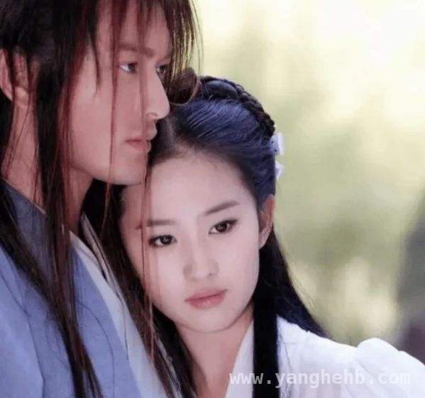 内娱女星红毯争艳，谁才是最耀眼的那颗星？