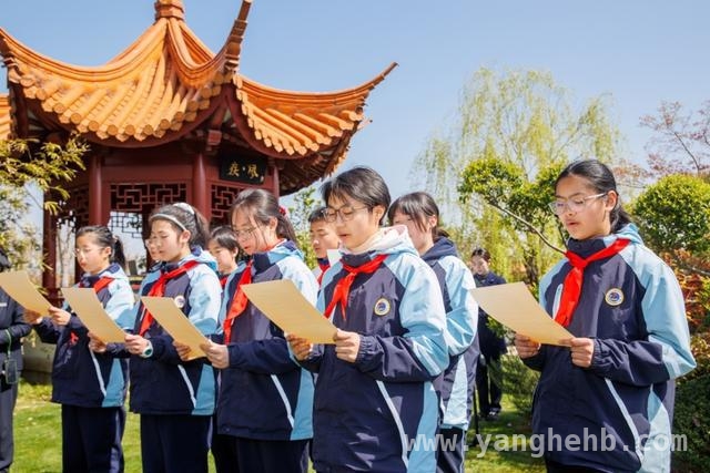 4月7日傅雷诞辰，周浦镇师生缅怀其精神